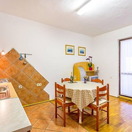 Apartments Dragica Valbandon Ngoại thất bức ảnh