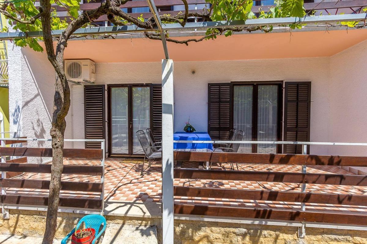 Apartments Dragica Valbandon Ngoại thất bức ảnh